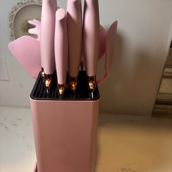 Pink Silicone Cooking Utensils 5 Piece Sharp Stainless Steel Chef Knives Set - Picture 8 of 14
